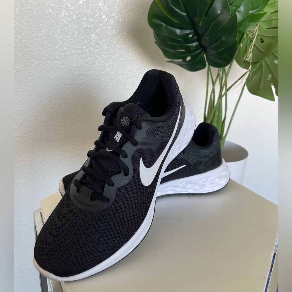 Women's Revolution 6 Next Nature Running Sneakers 👟ACCEPTING REASONABLE OFFERS”